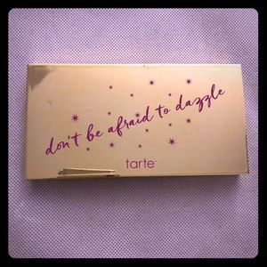 Tarte double duty beauty Highlight Contour Palette